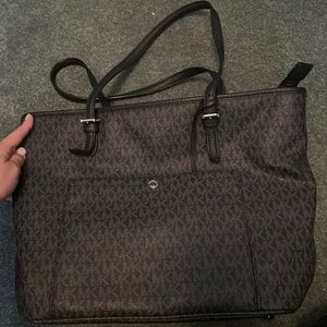 Black mk purse and matching wallet